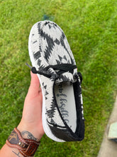 Load image into Gallery viewer, Black Summer Aztec Shoes